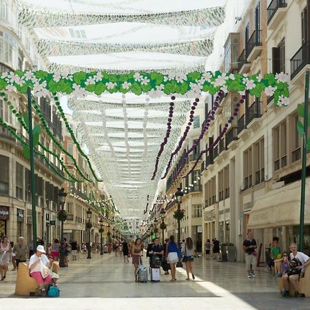 Malaga Centre Apartment With Parking Kültér fotó