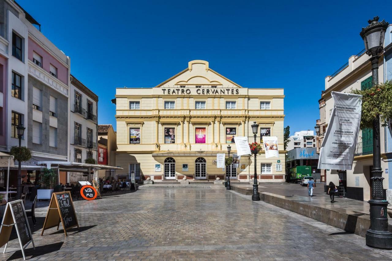 Malaga Centre Apartment With Parking Kültér fotó